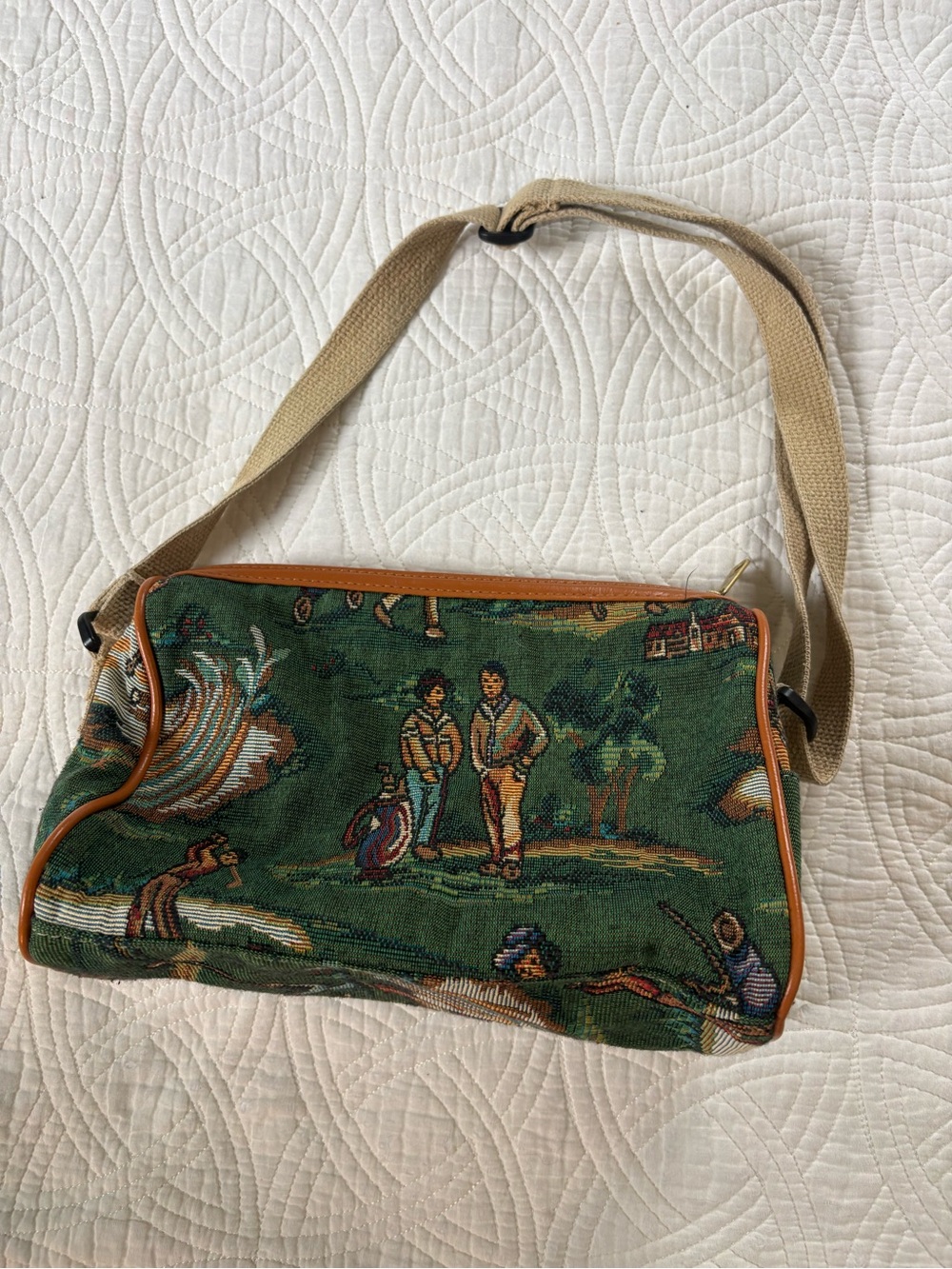 Tapestry Golf Scene Crossbody Bag in Green